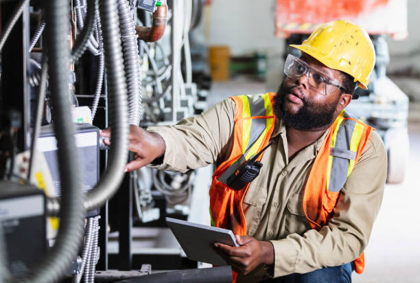 Best Affordable Emergency Electrician  in Clifton Forge, VA
